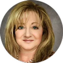 Profile photo of Echo Renner