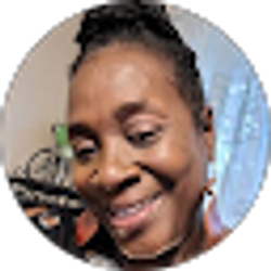 Profile photo of maxine robinson