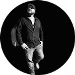 Profile photo of Adrian Urbina