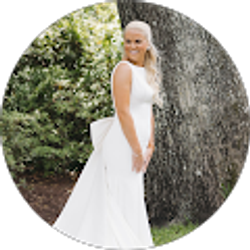 Profile photo of Lauren McElveen