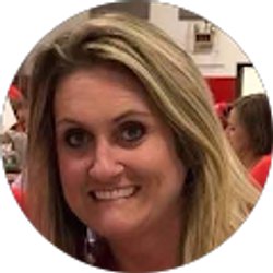 Profile photo of Crystal Warren