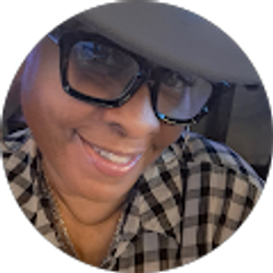 Profile photo of Salynitha Clay