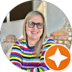 Profile photo of Lesley Manning