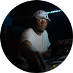 Profile photo of Elijah Grayson