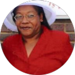 Profile photo of Naomia Holloway