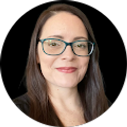 Profile photo of Amanda Laird