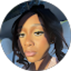 Profile photo of Mia L