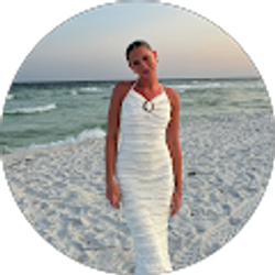 Profile photo of Emma Lewis