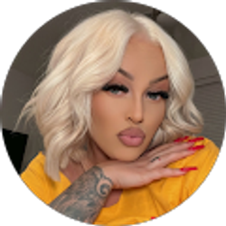 Profile photo of Kaitlyn Smith