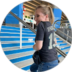 Profile photo of Hannah Celli