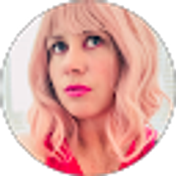 Profile photo of Anna Hilton
