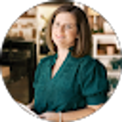 Profile photo of Christy Etheredge