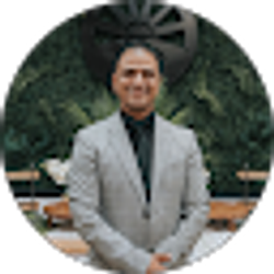 Profile photo of Luis Guerrero