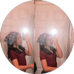 Profile photo of Riley Olivia