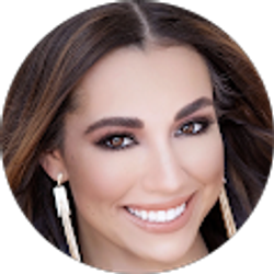 Profile photo of Ashlyn Hoock