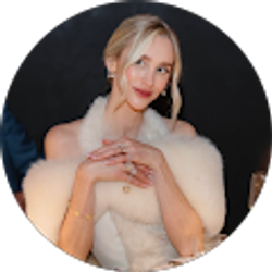 Profile photo of Taylor Manoff