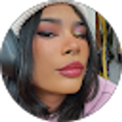 Profile photo of Courtney Burkett