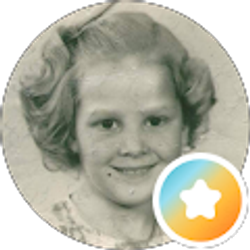 Profile photo of Sharon Holloway