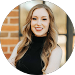 Profile photo of Bailey Sutton