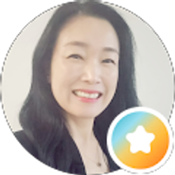 Profile photo of Emily Lee