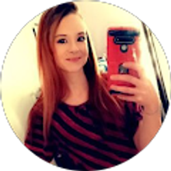 Profile photo of Caitlin Compeau