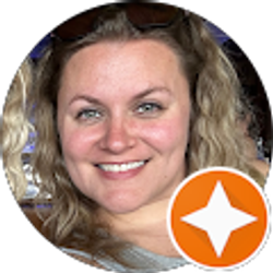 Profile photo of Heidi Adams