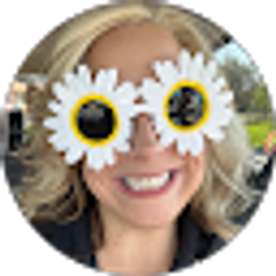 Profile photo of Danielle Hon