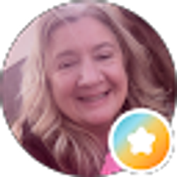 Profile photo of Lyn S