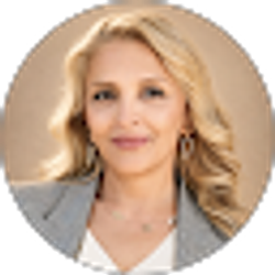 Profile photo of Mojgan Momeni