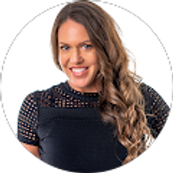 Profile photo of Emmie Olivas