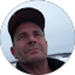 Profile photo of Daniel Janzen
