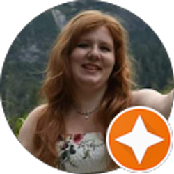 Profile photo of Stephanie Giles