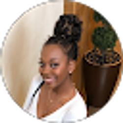 Profile photo of Lindsay Ferguson