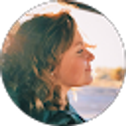 Profile photo of Sara Davis