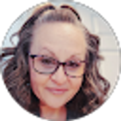 Profile photo of Katie Sellevaag