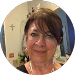 Profile photo of Diana Alvarez