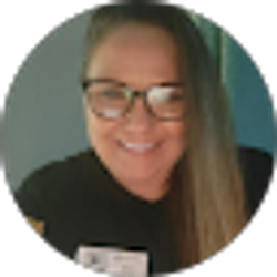 Profile photo of Marilyn Thorne