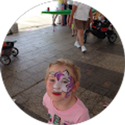 Profile photo of Roxeanne Thorman