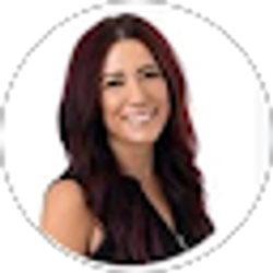 Profile photo of Amanda Garzand
