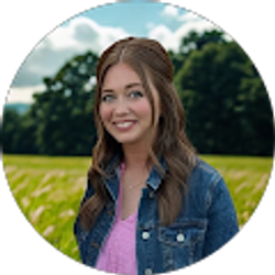 Profile photo of Sadie Carlisle