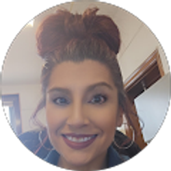 Profile photo of Holly Giron