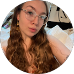 Profile photo of Zoe Brown-Williams