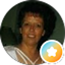 Profile photo of Sharon Greenup