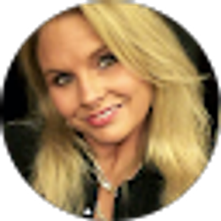Profile photo of Lori Gibbs