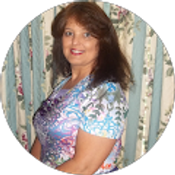 Profile photo of Rochelle Harriger