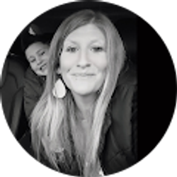 Profile photo of Lisa Miller