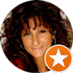 Profile photo of Danielle Jacquneaux