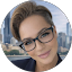 Profile photo of Ursula Doleglo