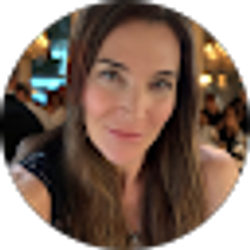 Profile photo of Diane Henry