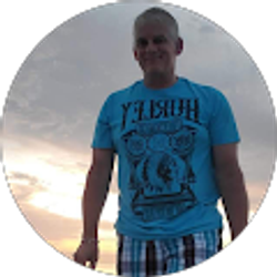 Profile photo of Manny Valenca